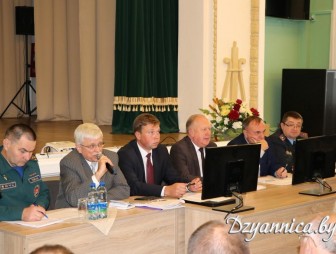 В Щучине прошло совещание по обеспечению безопасного проживания граждан
