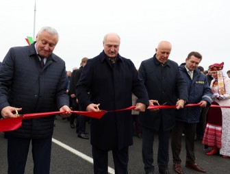 Реконструированный мост через Припять открыт с участием Александра Лукашенко в Житковичском районе