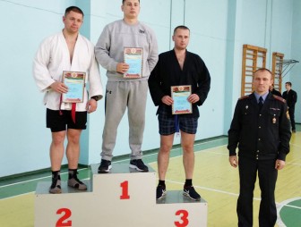 Мостовские милиционеры стали третьими в чемпионате УВД по самозащите
