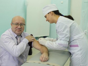 В Мостовском районе продолжается прививочная кампания против гриппа