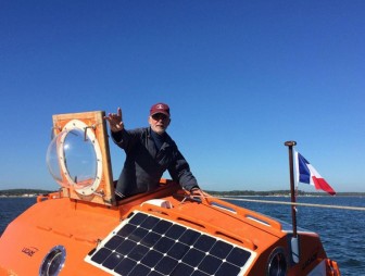 Пенсионер из Франции намерен переплыть Атлантику в бочке