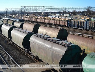 Лукашенко предлагает открыть поставку нефти в Беларусь через страны Балтии