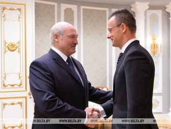 Беларусь готова развивать экономическое сотрудничество с Венгрией по всем направлениям - Лукашенко