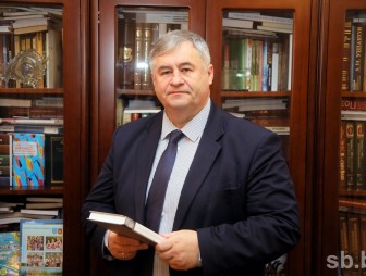 Александр Карлюкевич - о белорусском книжном рынке и актуальных проблемах национальной литературы