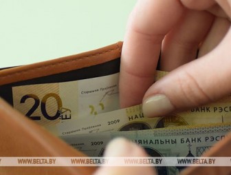 Средняя зарплата в Беларуси в декабре 2018 года превысила Br1,1 тыс.