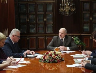 'Ломать ничего нельзя' - на совещании у Александра Лукашенко обсуждают развитие национальной системы образования