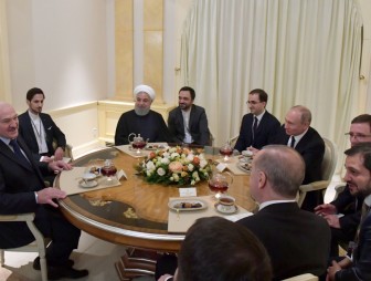 Лукашенко принял участие в неформальной встрече с президентами России, Ирана и Турции