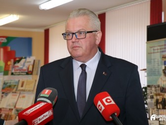 Министр образования Игорь Карпенко посетил Ошмянский район