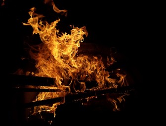 В Мостовском районе на пожаре погибла пенсионерка