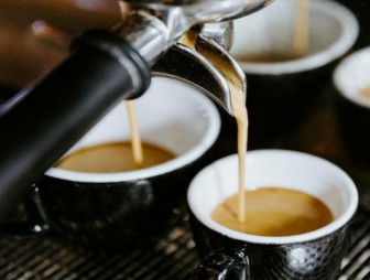Ученые: кофе повышает риск заболевания раком легких