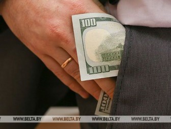 Руководителей Гродненского облпотребобщества и филиала 'Белкоопстрах' задержали за взятки