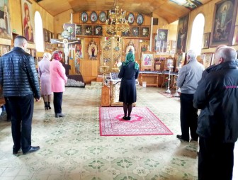Православные верующие отмечают праздник Пасхи