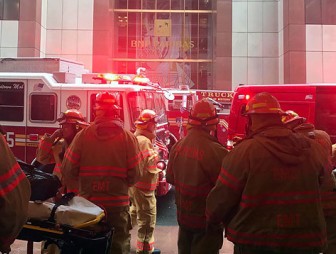 Вертолет упал на крышу здания в центре Манхэттена