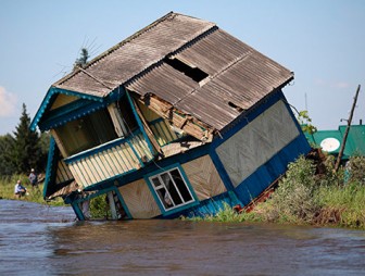 ФОТОФАКТ: Сильнейшее за 180 лет наводнение в Иркутской области