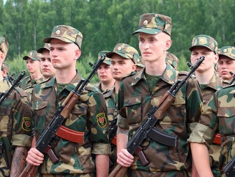 Александр Лукашенко подписал указ о призыве на срочную военную службу в августе-ноябре 2019 года