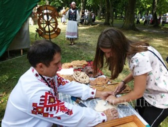 Свислочь встречает региональный фестиваль традиционной культуры «Скарбы Гарадзеншчыны»