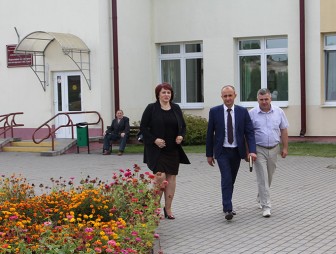 Председатель райисполкома встретился с коллективом ГУ «Куриловичский дом-интернат для престарелых и инвалидов»