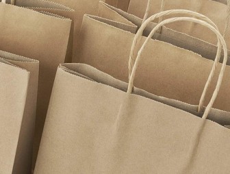 МАРТ обязал белорусские магазины продавать бумажные пакеты