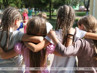 Более 40% белорусских школьников оздоровились летом в детских лагерях