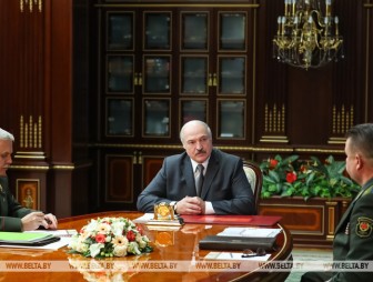 'Никакого бряцания оружием' - Лукашенко рассказал о белорусской реакции на американские танки в Литве
