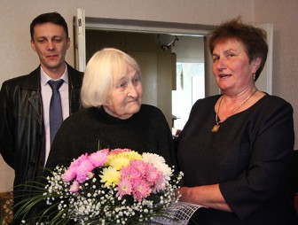 90-летний юбилей отметила мостовчанка Анастасия Фёдоровна Сытая