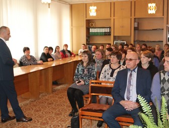 Председатель райисполкома Юрий Валеватый встретился с населением аг.Дубно
