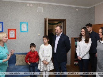 Виктор Лукашенко поздравил воспитанников детского дома семейного типа в Оршанском районе