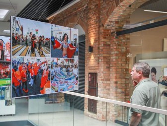 56 лиц фестиваля. 'OldCity' открывает фотовыставку со снимками фестивалей национальных культур