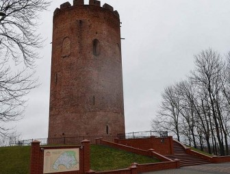 Белая башня из красного кирпича: узнали секреты Каменецкой башни