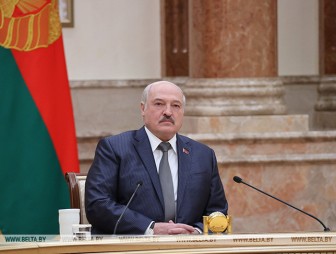 Лукашенко: насколько на нас надавили, настолько и должны получить в ответ