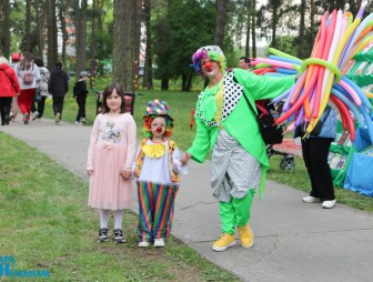 В Мостах прошёл районный фестиваль «Семья за мир и созидание»