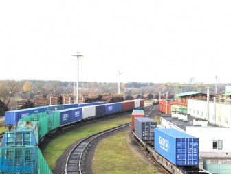 Очередной железнодорожный состав с продукцией ОАО «Мостовдрев» отправляется в Китай