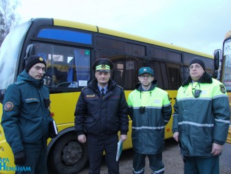 На Мостовщине проведён техосмотр школьных автобусов