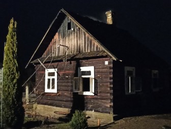 Вечером 31 января в городе Мосты произошел пожар жилого дома