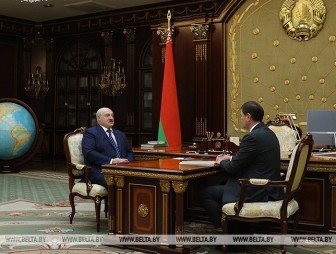 Подготовка важных мероприятий и кадры. Лукашенко принял с докладом первого замглавы Администрации Президента