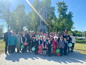 В аг. Куриловичи Мостовского района прошёл митинг в рамках акции 'Беларусь помнит. Помним каждого'.