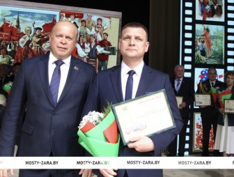 Вся жизнь – с «Мостовдревом». Заместитель генерального директора по экономике и финансам Александр Якушевич рассказывает о своей работе и жизни