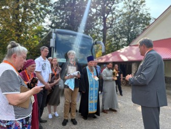 Научно-просветительская экспедиция «Дорога к святыням» в среду прибыла в Зельву
