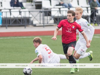 Минор в квадрате: «Мосты» на своём поле принимали дубль дзержинского «Арсенала»