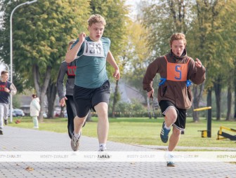 На крыльях ветра: в Мостах прошёл районный легкоатлетический кросс