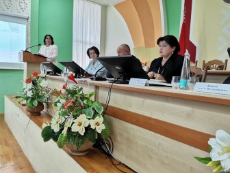 В Мостовском райисполкоме проходит заседание по итогам социально-экономического развития Мостовского района за январь-сентябрь 2025 года