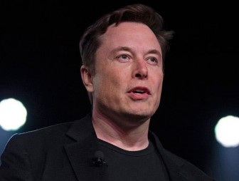 Маск заявил, что первый город на Луне может появиться менее чем через 10 лет