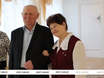 Летопись любви, верности и семейных ценностей золотых юбиляров – семьи мостовчан Процко