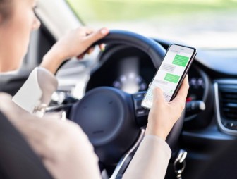 ГАИ Беларуси проводит профилактическую акцию «Отключи телефон – включи безопасность!»