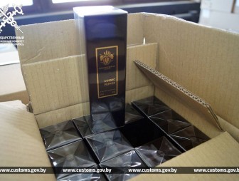 ГТК: литовский перевозчик пытался ввезти в Беларусь парфюмерную продукцию по заниженной на 2 млн цене