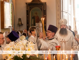Як у Лунна Яна славілі: лунненцы адзначылі прастольнае свята галоўнага храма мястэчка