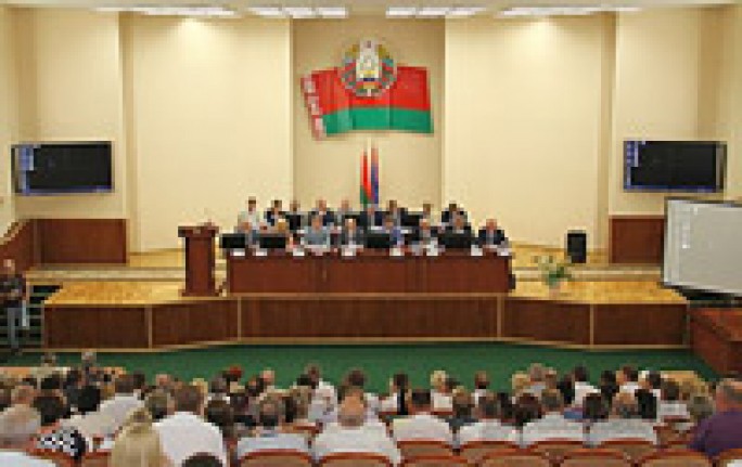 В Лиде прошло выездное заседание областного исполнительного комитета