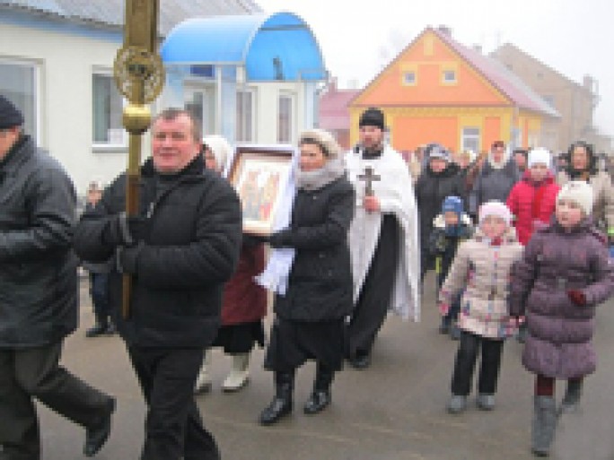 Крестный ход к Неману в Лунно