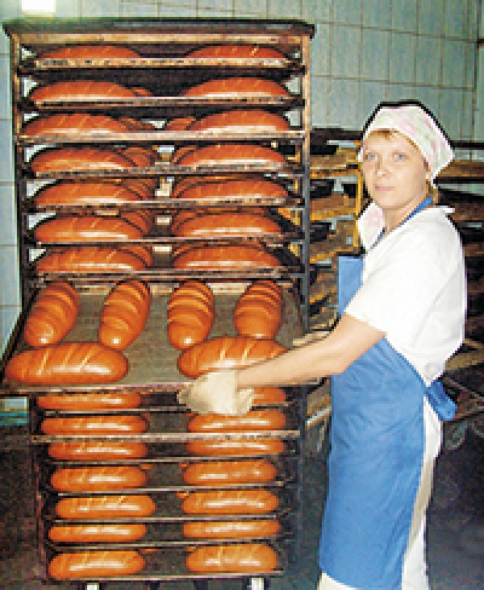 Горячий хлеб – один на два района