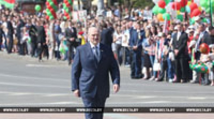 Лукашенко: мы свято храним память о Победе и не позволим исказить правду